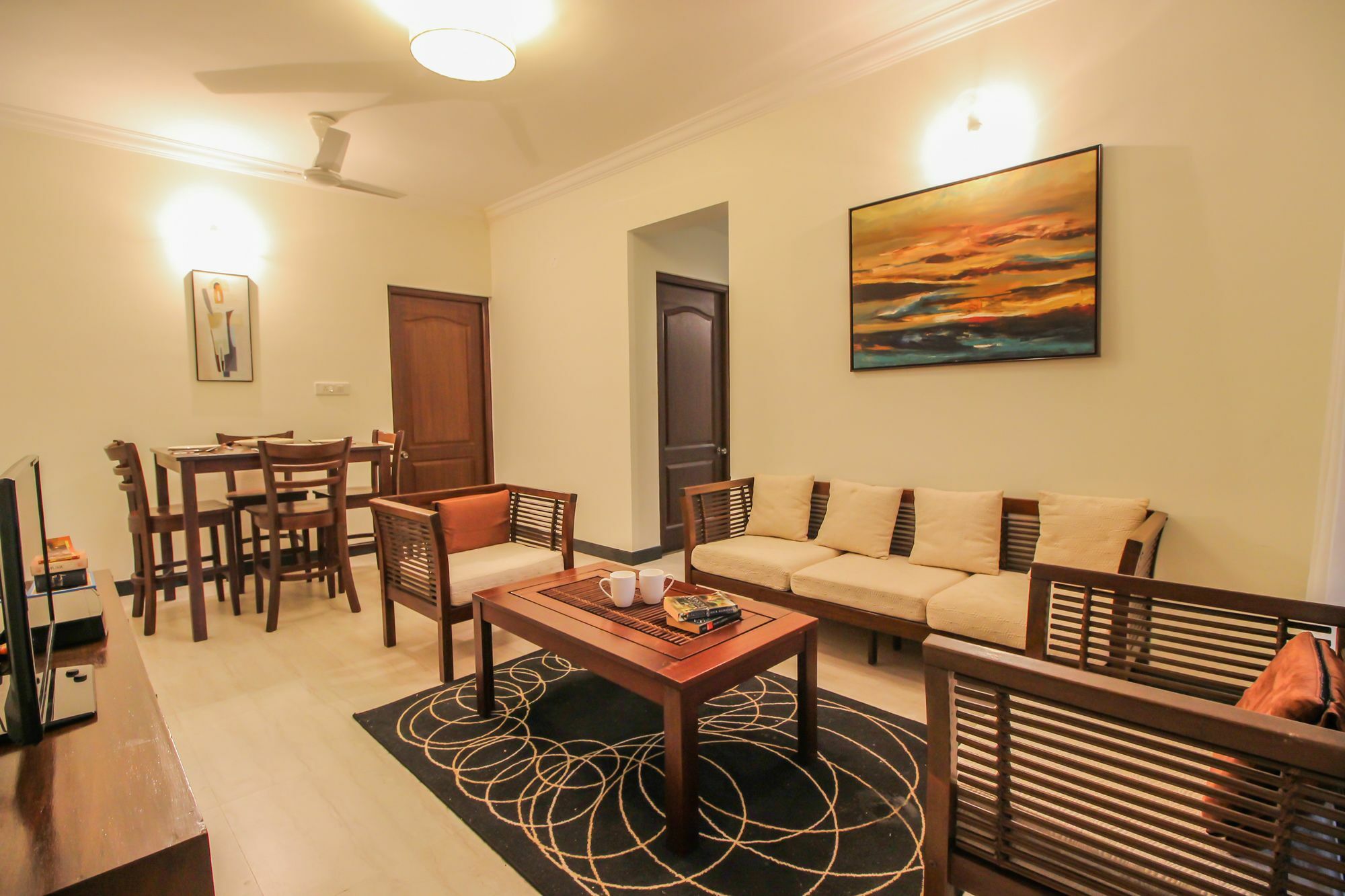 Oyo 10801 Home Pool View 2Bhk Сиолим Экстерьер фото